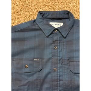 Poncho Outdoor Flannel Blue Plaid Magnetic Pockets Regular Fit Mens Size Small